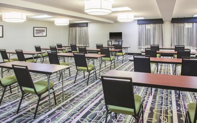 Fairfield Inn & Suites by Marriott Cedar Rapids North