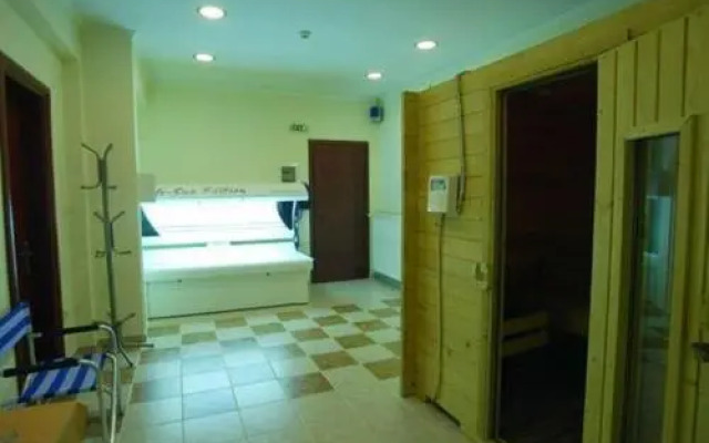 Hotel Elegant Epavlis