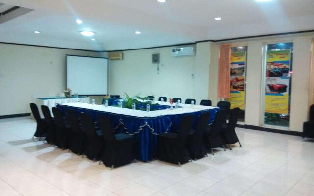 Penataran Hotel