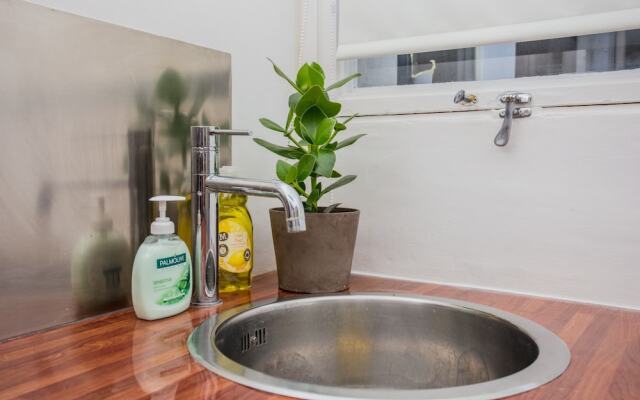 Central 2 Bed Apartment Near the Barbican
