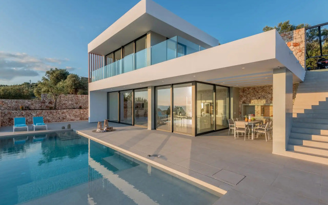 The Sall Villa