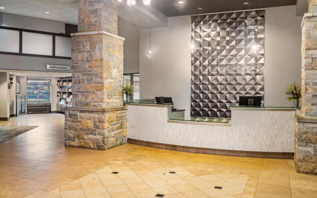 Crowne Plaza Milwaukee South by IHG