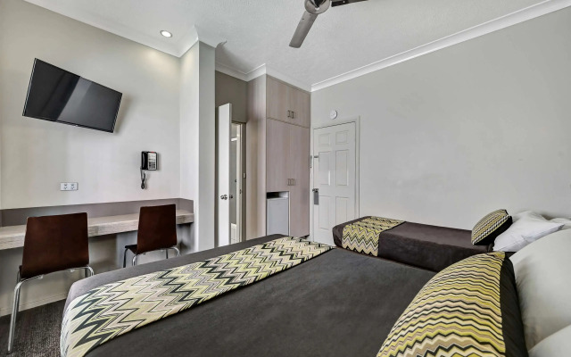 City Oasis Inn Townsville, SureStay Collection by BW