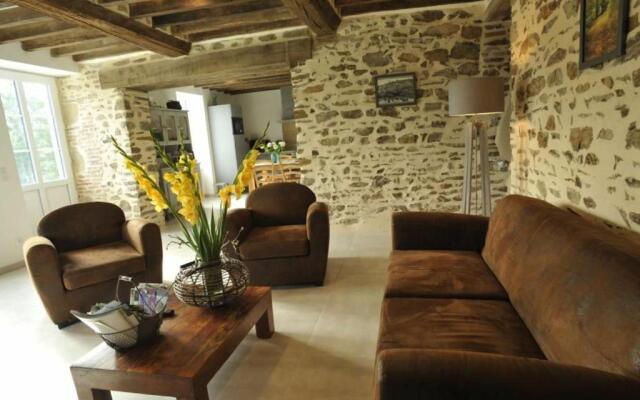 Gîte Saint-Calais-du-Désert, 4 pièces, 6 personnes - FR-1-600-161