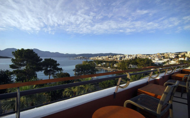 Lato Hotel