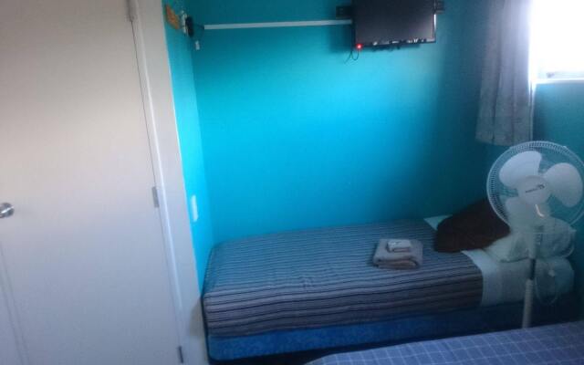 Microtel Lodge Hamilton
