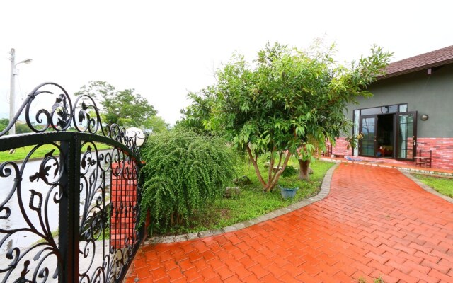La Fericita Herb House