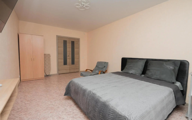 Апартаменты на улице 9 Января 233/35