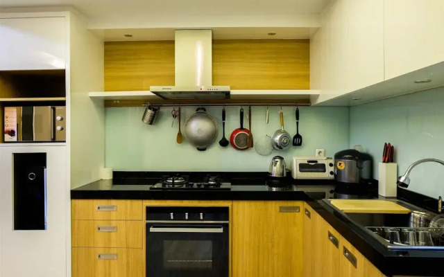 Amazing 2BR with City View The Wave Apartment