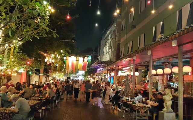 One Bangkok Hostel @Love District