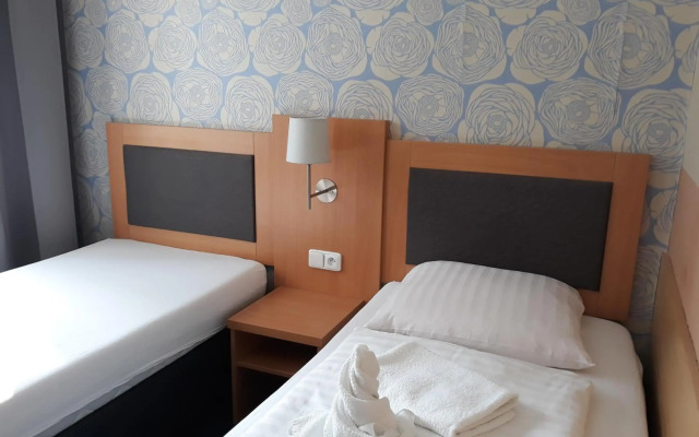 Hotel Rozvoj