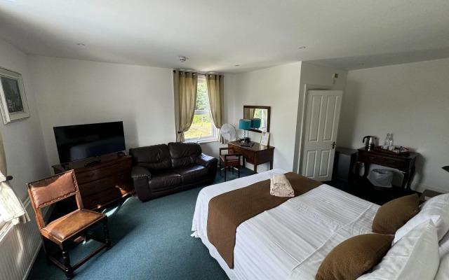 Hookwood Lodge