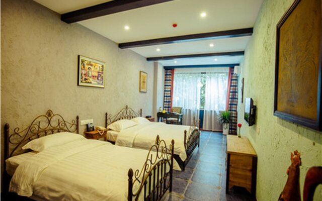 D6 Hotel Tong zilin