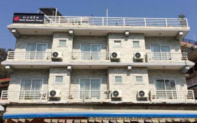 Hotel Granate Rouge