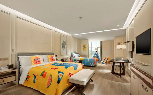 Hilton Dalian Golden Pebble Beach Resort