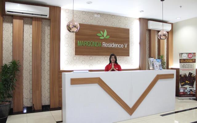 OYO 266 Margonda Residence 5