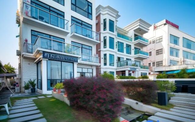 West Lafayette seaview Inn