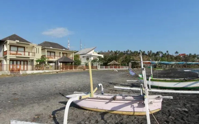 Villa Pantai Senggigi