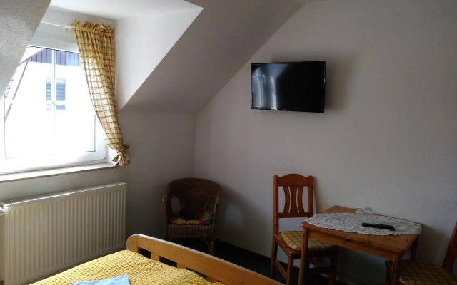 Pension Und Gasthof Zur Scheune