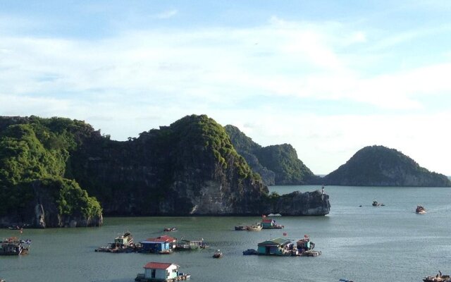 Cat Ba Family Hotel