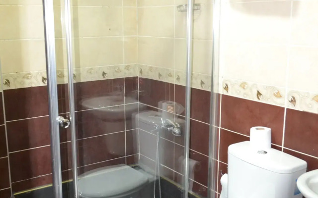 Adana Kucuksaat Hotel