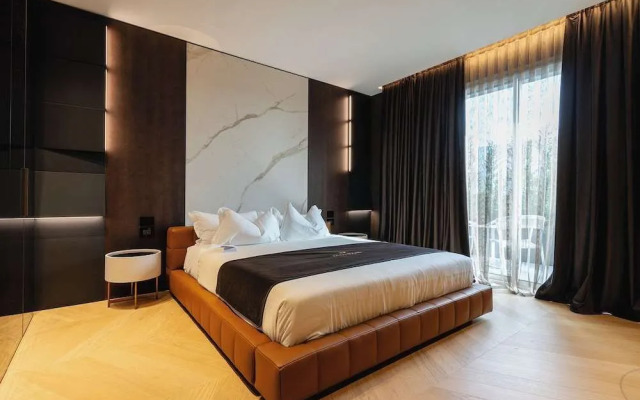 Green Park Penthouse Suite & Pool