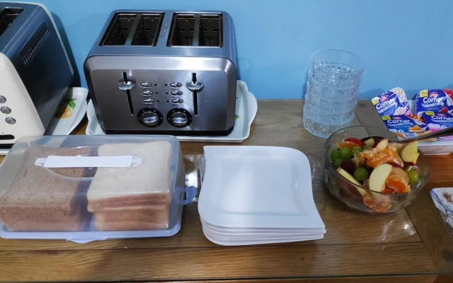 OYO Elnor Guest House