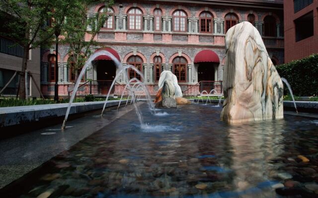 Hotel Massenet at Sinan Mansions