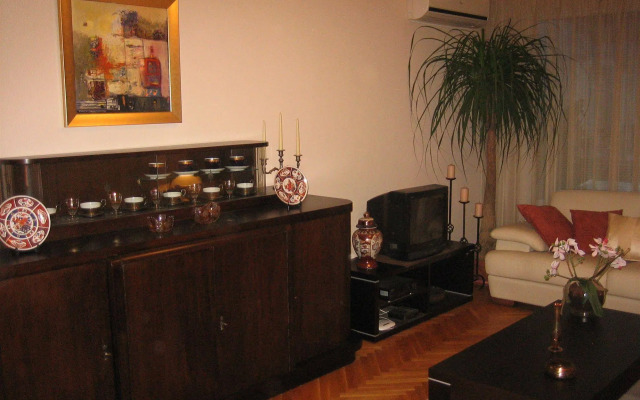 Alexander Business Apartments