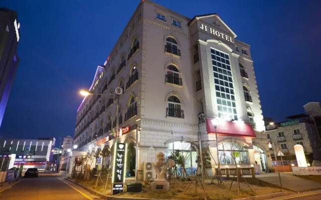 Boryeong Benikea Hotel