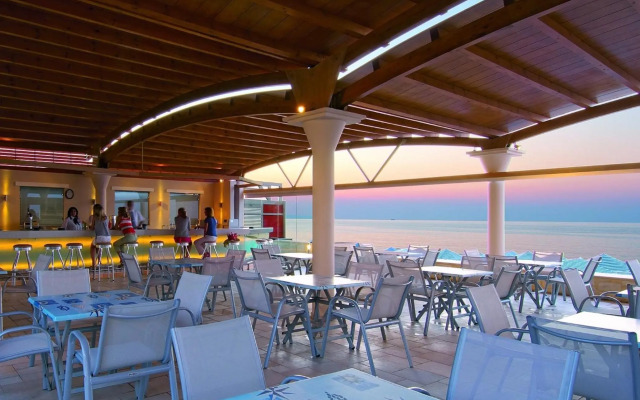 Eva Bay Hotel On The Beach Adults Only
