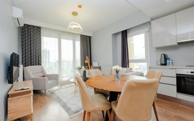 lUX Residence on High Floor 03