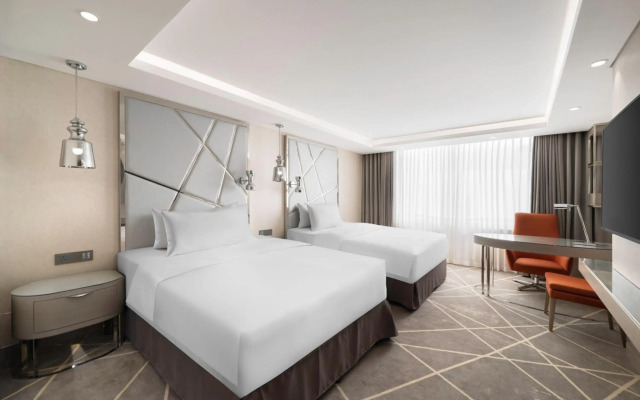 Radisson Blu Hotel and Convention Center, Riyadh Minhal