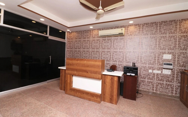 OYO 36848 Embellish Inn