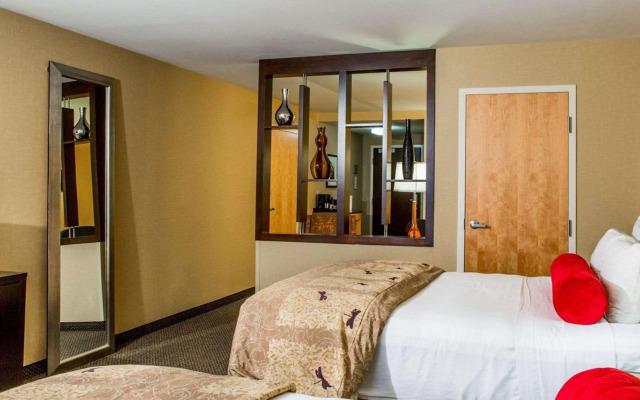 Cambria Suites Appleton
