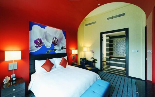 Resorts World Sentosa Festive Hotel