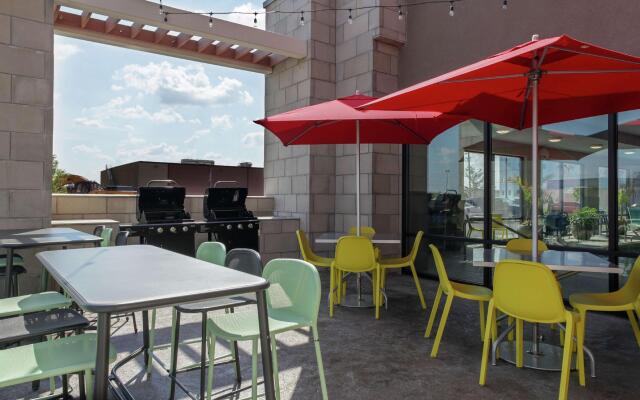 Home2 Suites by Hilton Louisville Airport/Expo Center, KY