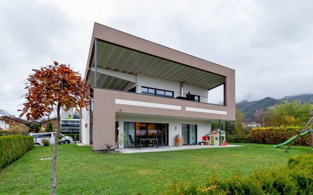 Spacious Apartment in Saalfelden With Terrace