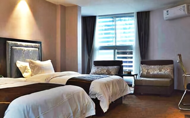Dongyi Litian Business Hotel