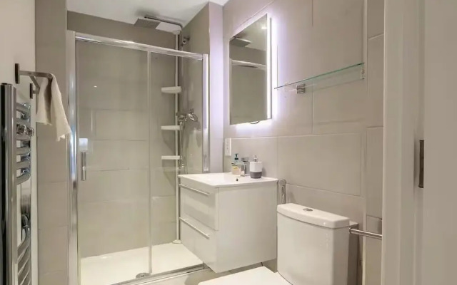 Cosy 3 Bedroom Home  Bicester Village