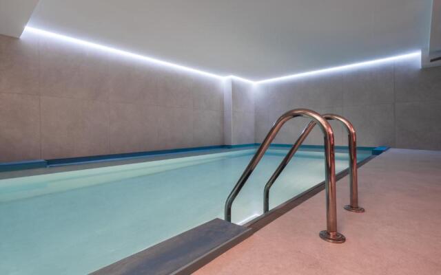 Suites Plaza Hotel & Wellness