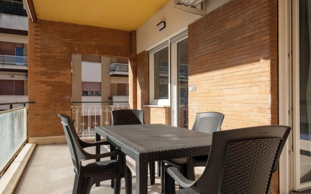 Domus Solis in Rome With 2 Bedrooms and 2 Bathrooms