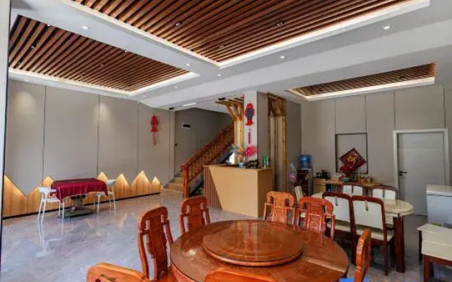 Libo Xiaoqikong Yibu Zhi Yao Homestay