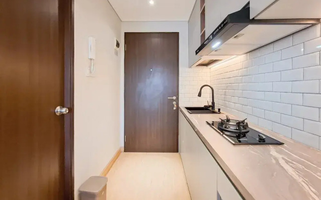 Modern And Warm Studio At Apartment Transpark Bintaro