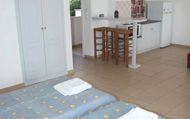 Paradiso Apartments