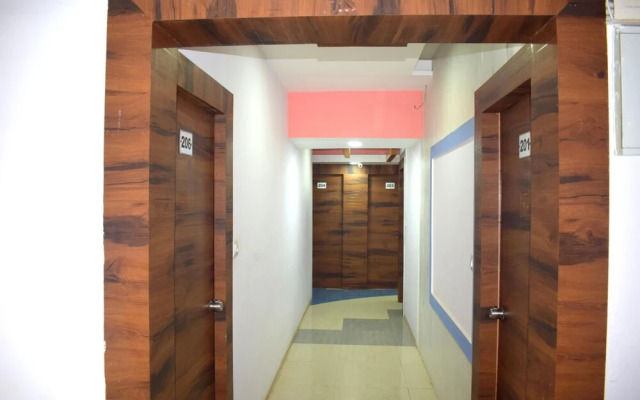 Hotel Jaunt Inn By Sky Stays