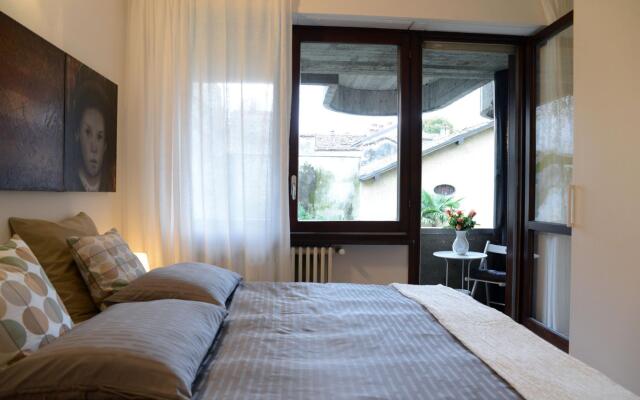 CO-C933-5GIO61A2 - Art Family Apartment