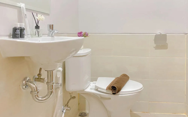 Cozy Studio Living Transpark Juanda Bekasi Timur Apartment