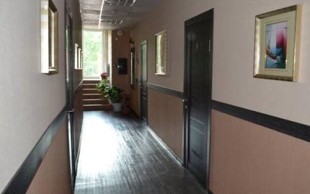 Mini Hotel Kedrovaya Pad