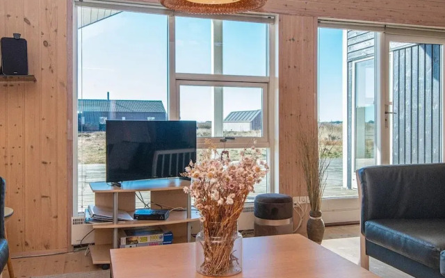 6 Person Holiday Home in Ringkobing-by Traum